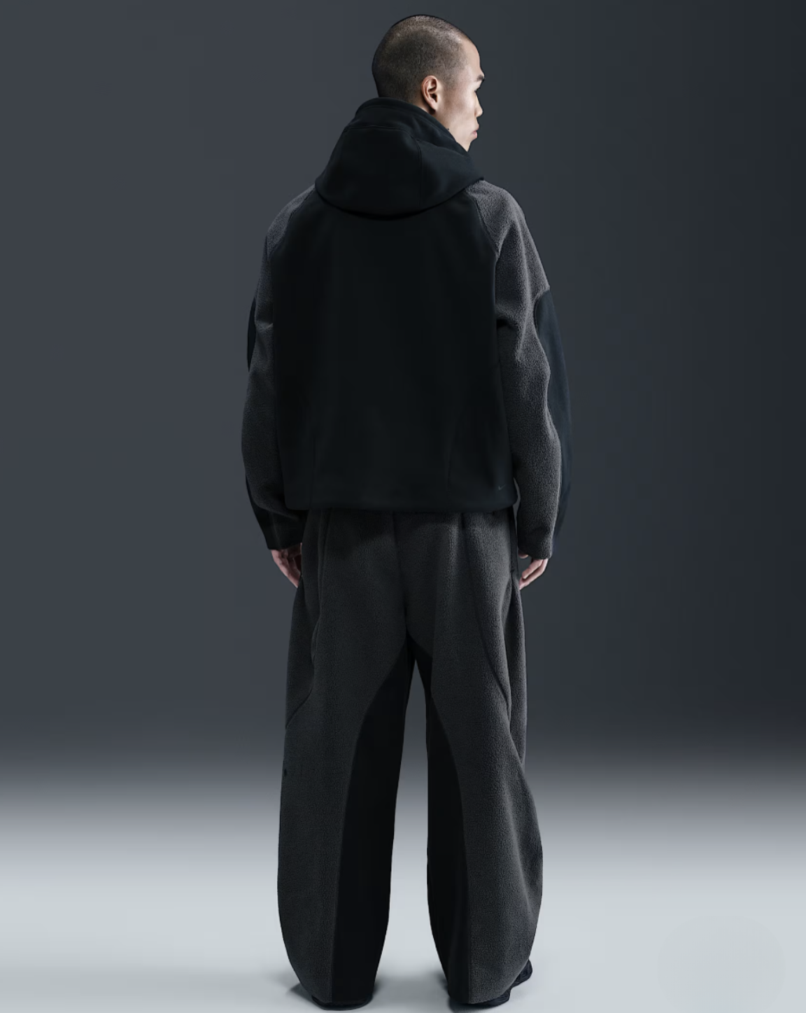 Nike Tech Set